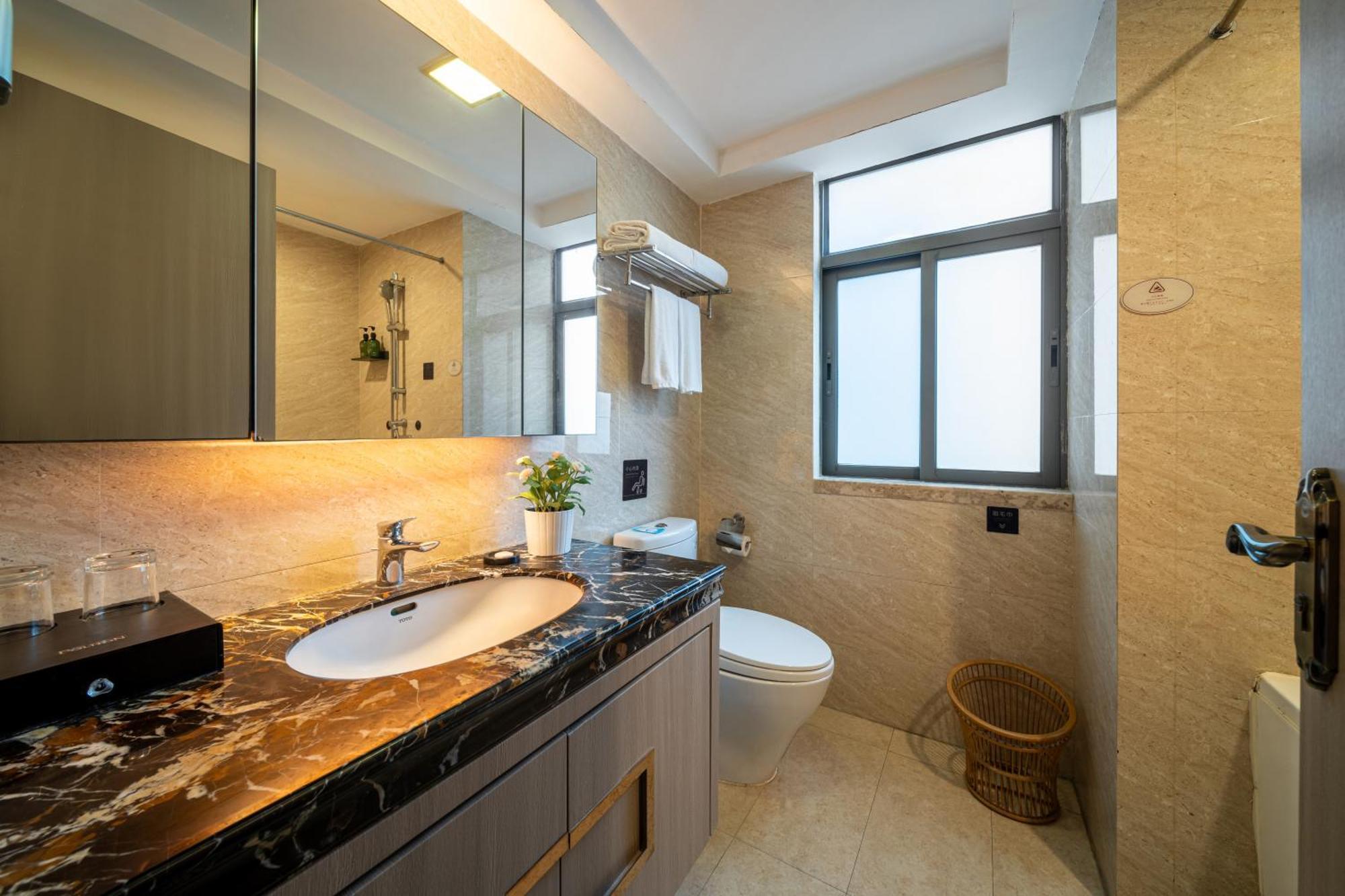 Foshan Poltton International Serviced Apartment-Canton Fair Free Shuttle Bus Экстерьер фото